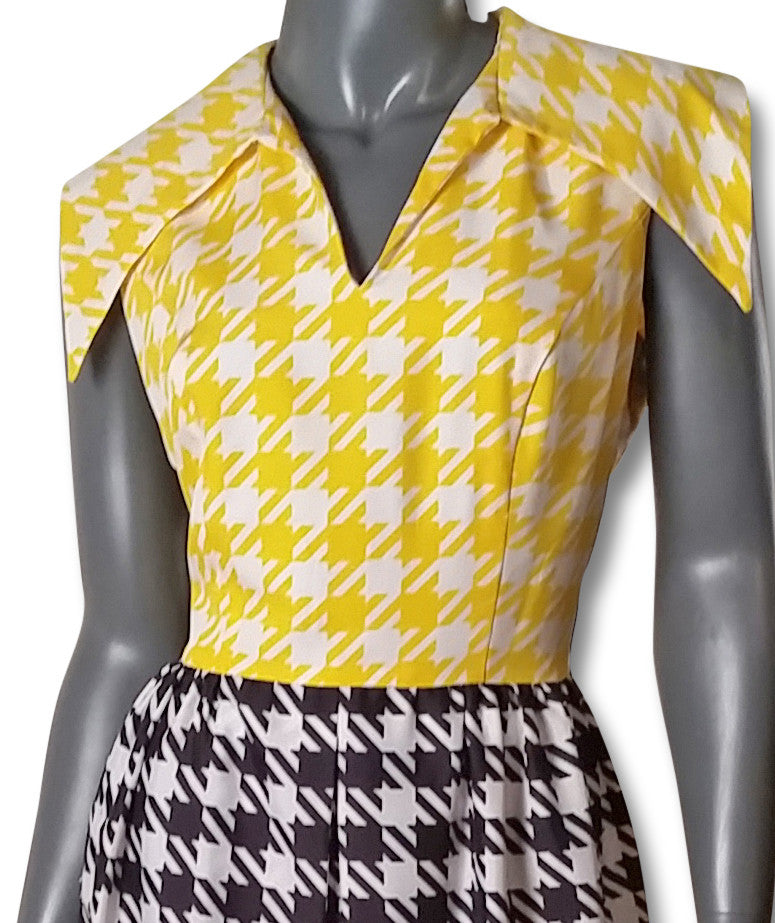 Two-Tone 60s/70s Houndstooth Maxi Dress - refashioner - 3