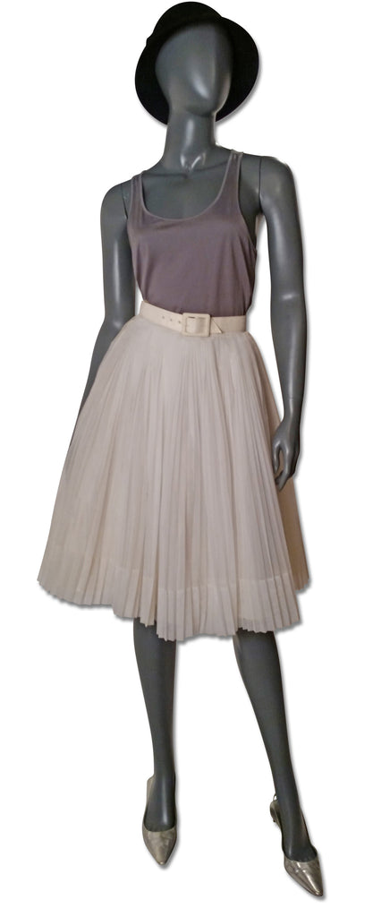 Accordion Pleated 1950s Skirt - refashioner - 3