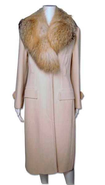 Iconic Gucci (Tom Ford) Fox Collar Coat - refashioner - 1