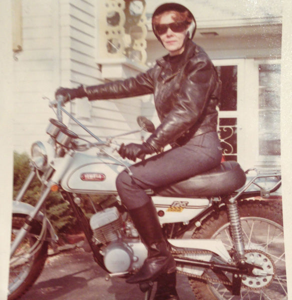 HELEN BYRKETT: Lady biker, competitive square dancer, dressmaker, & a 1950s closet to match - refashioner - 1