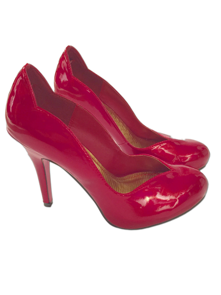 Kim Kardashian's Red Glitter Heels - refashioner - 4