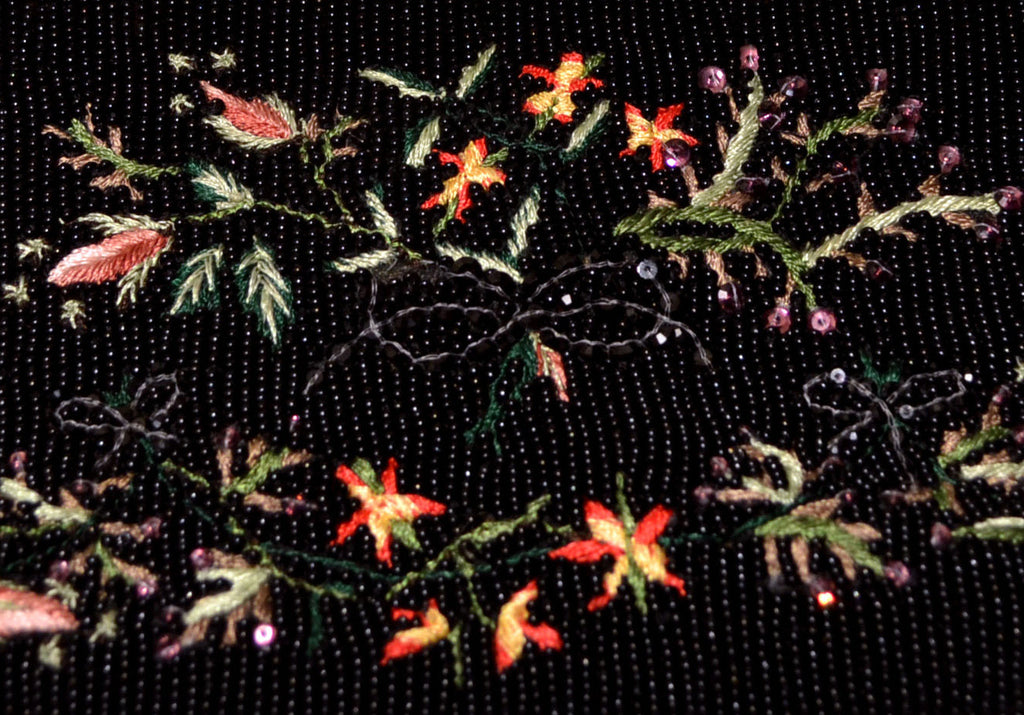 Exquisite Valentino Evening Purse - refashioner - 2