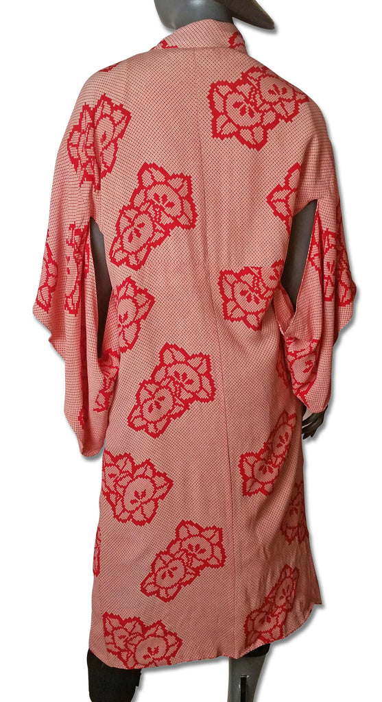 Vintage Kimono or Dressing Gown - refashioner - 1