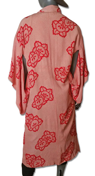 Vintage Kimono or Dressing Gown - refashioner - 1