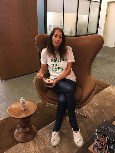 OBERON SINCLAIR: NY-Lon-about-town(s) famed for knowing everyone, liking kale, & her legendary style - refashioner - 2