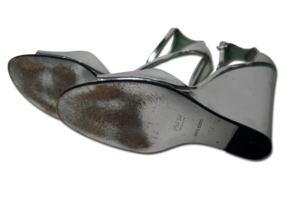 Mirror Shine Silver Prada Wedge - refashioner - 4
